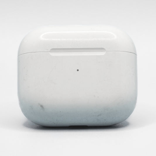 Apple AirPods 3 Case Well Loved