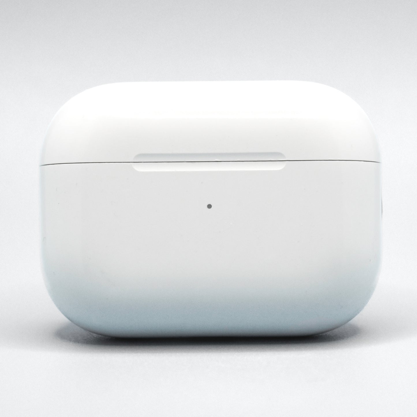 Apple AirPods Pro 2 Charging Case