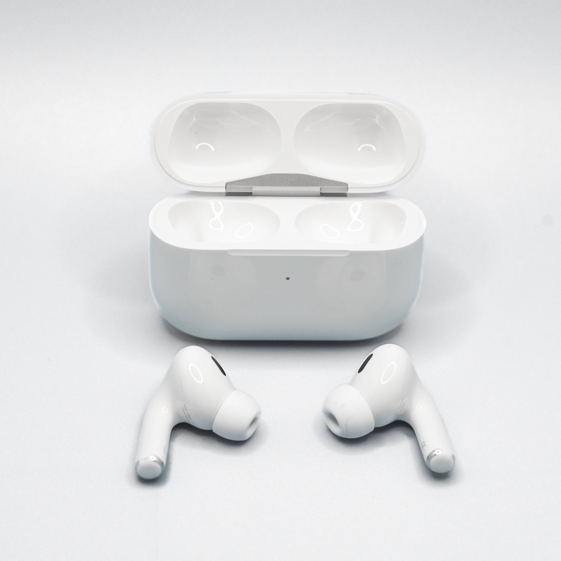 Apple AirPods Pro 2 AirPods Out of Case