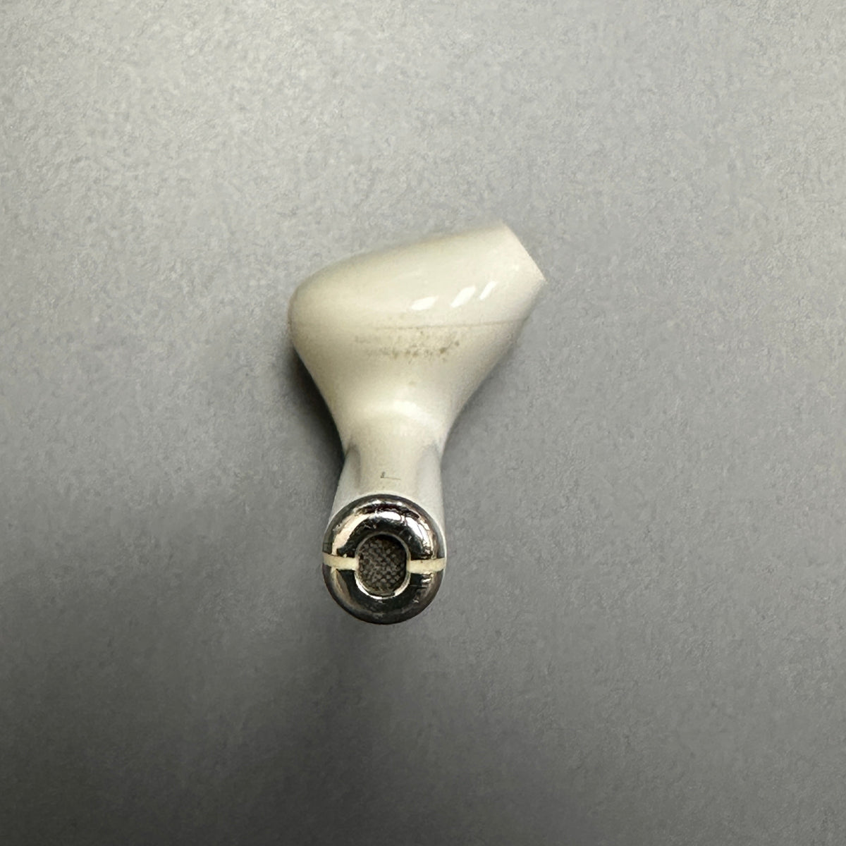 A1602 left online airpod