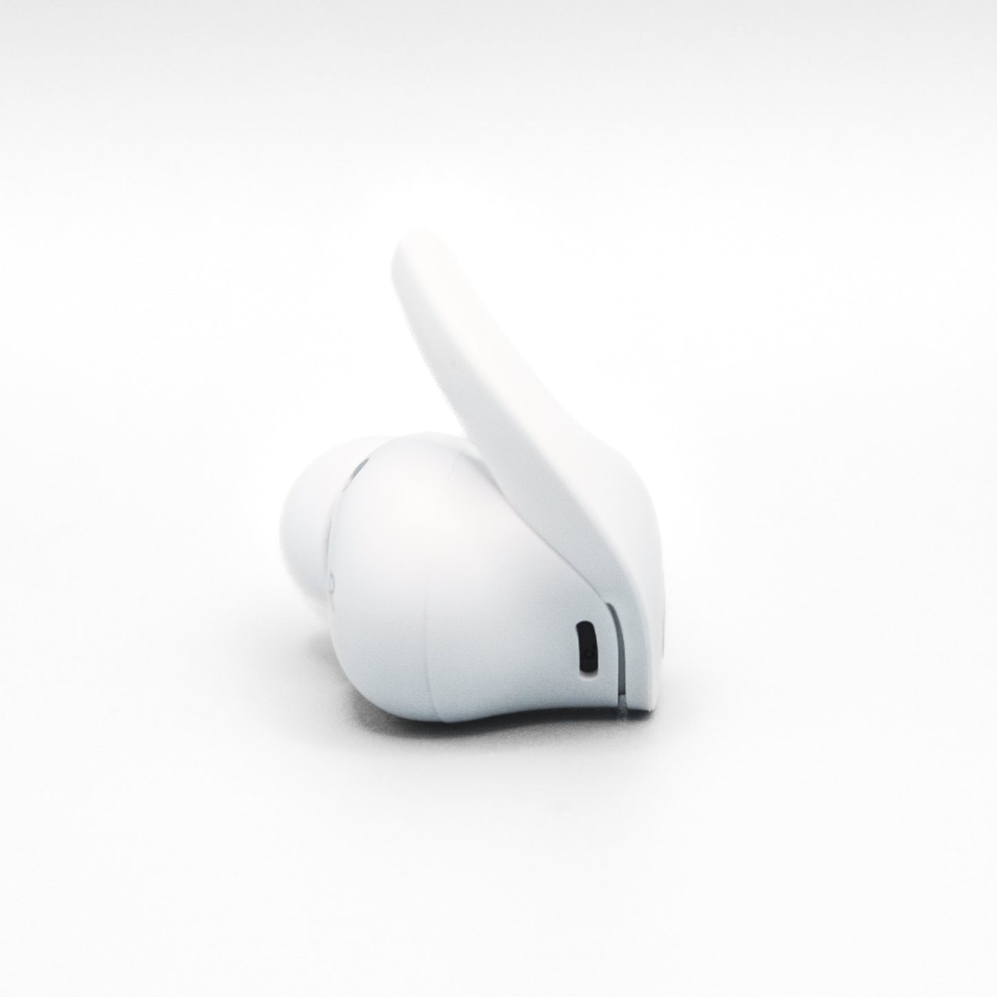 Right Beats Fit Pro in White view from the side