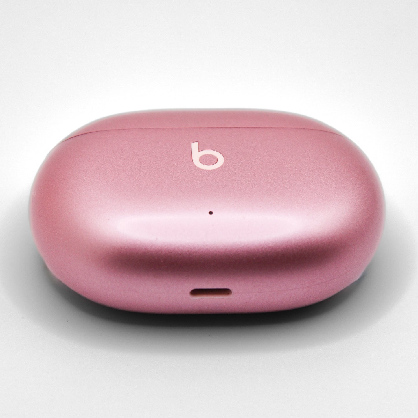Beats Studio Buds+ Case in Cosmic Pink View of Charging Port