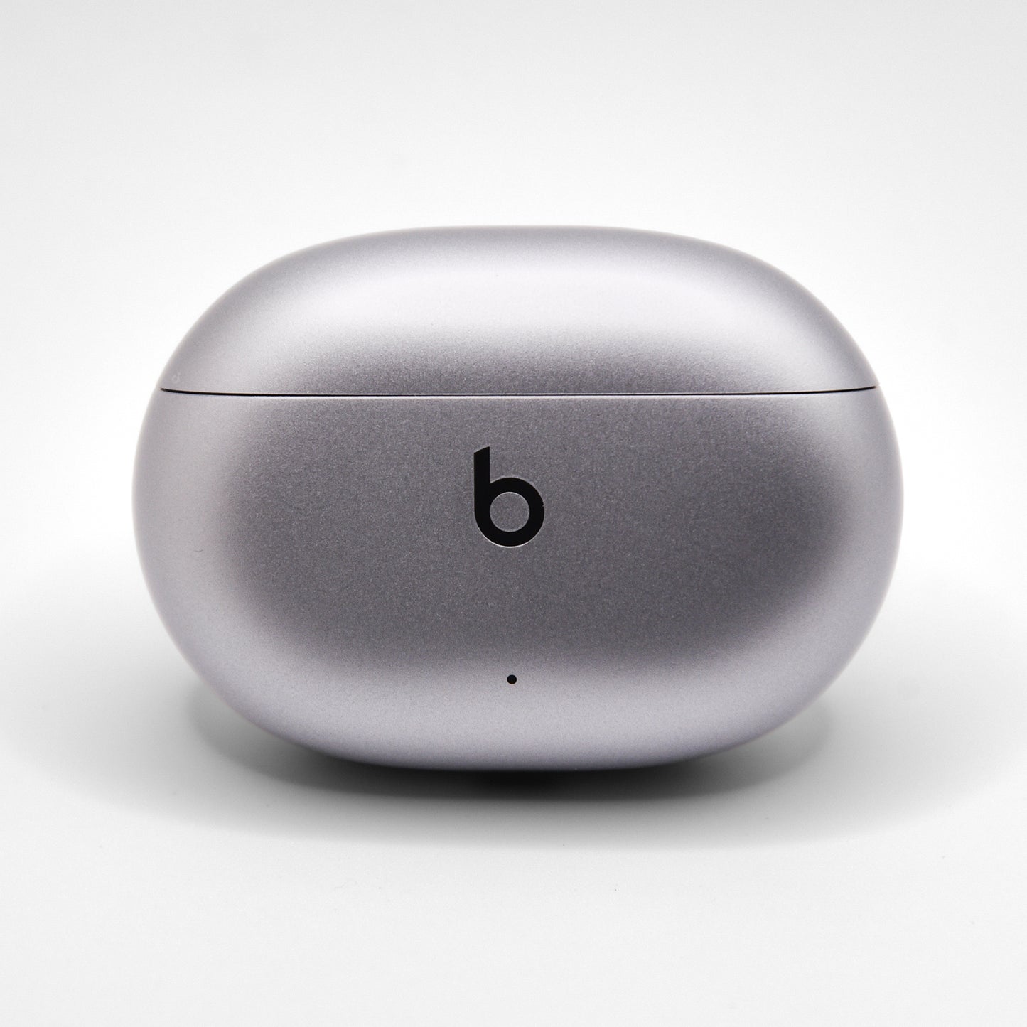 Beats Studio Buds+ Case in Cosmic Silver