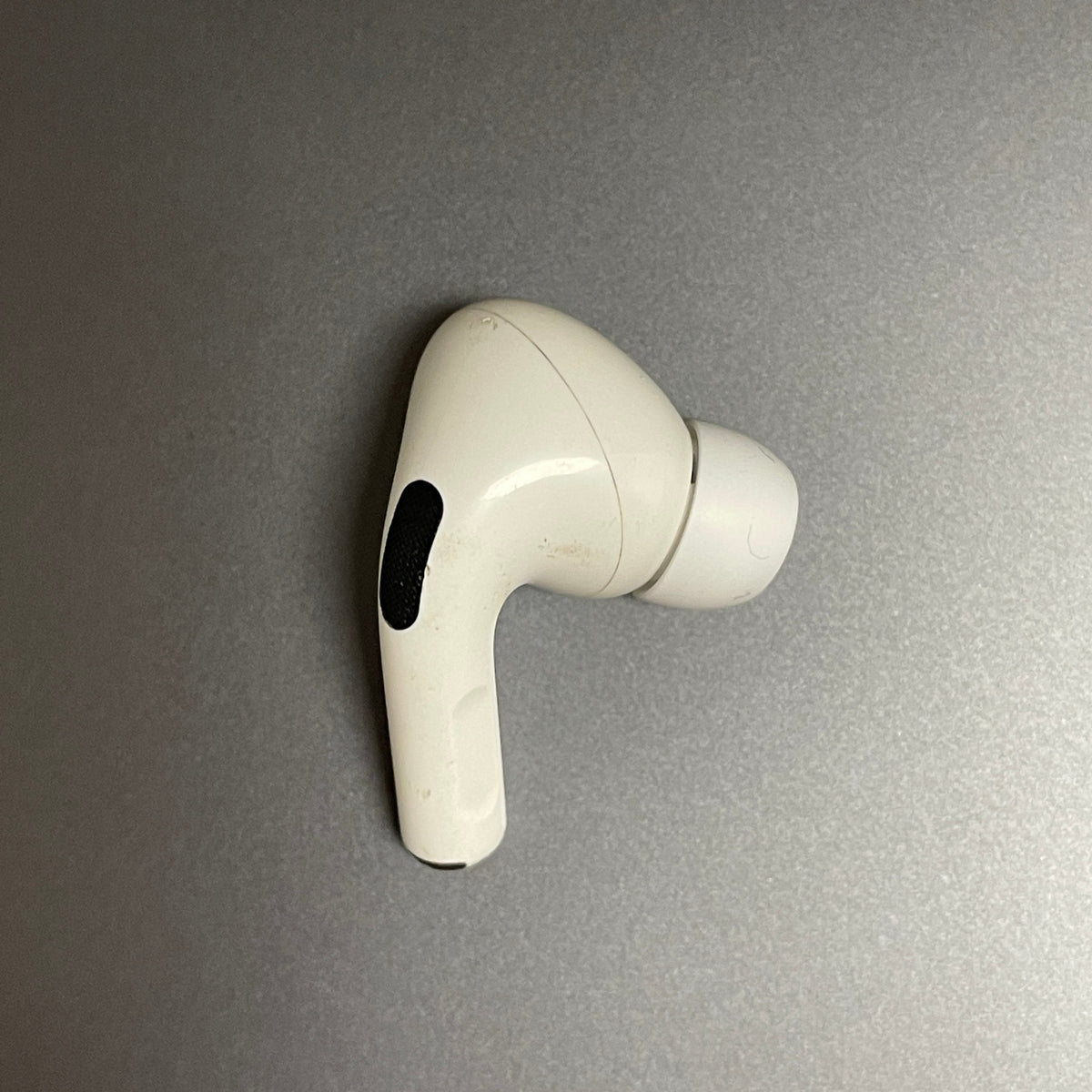 Apple AirPods Pro 1st Gen Right Airpod Only Genuine Apple Airpods Pro Very  Good