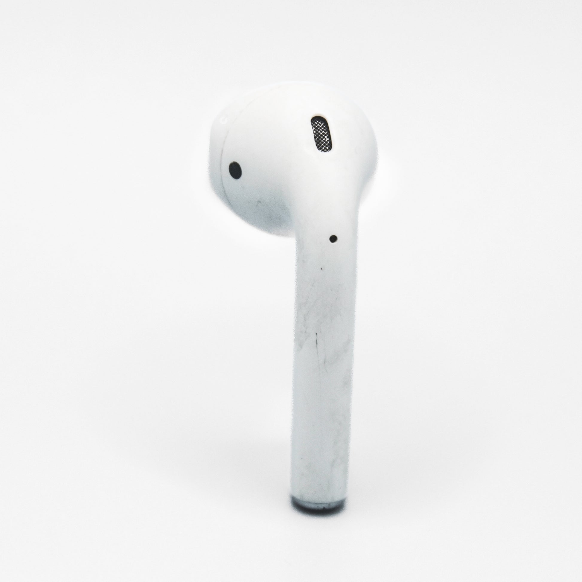 Apple AirPod 2 Left AirPod Well Loved Back