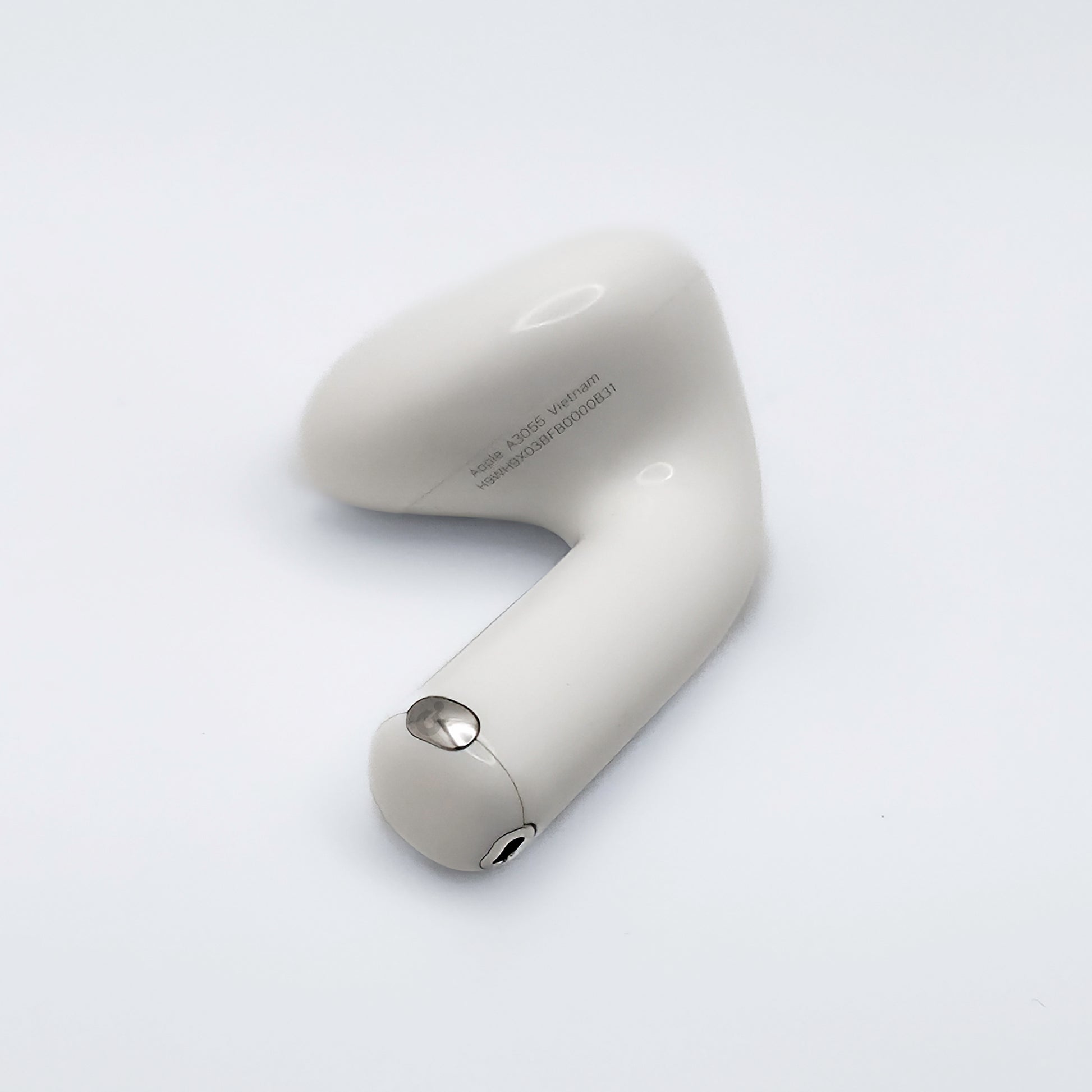 Apple AirPod 4 Right AirPod Model 3055 with ANC