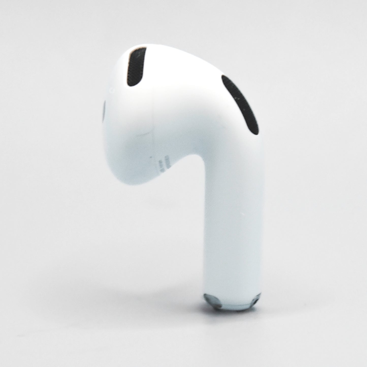 Apple AirPod 4 Right AirPod Side