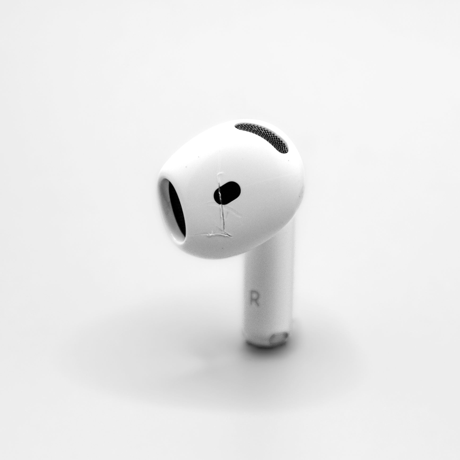 Apple AirPods 4 Right AirPod Well Loved 