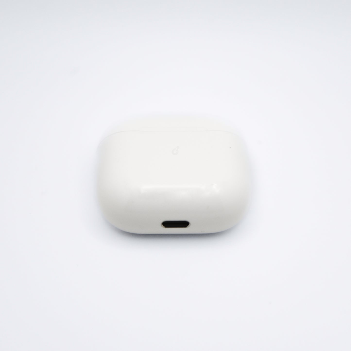 Apple AirPods 4 Charging Case Bottom