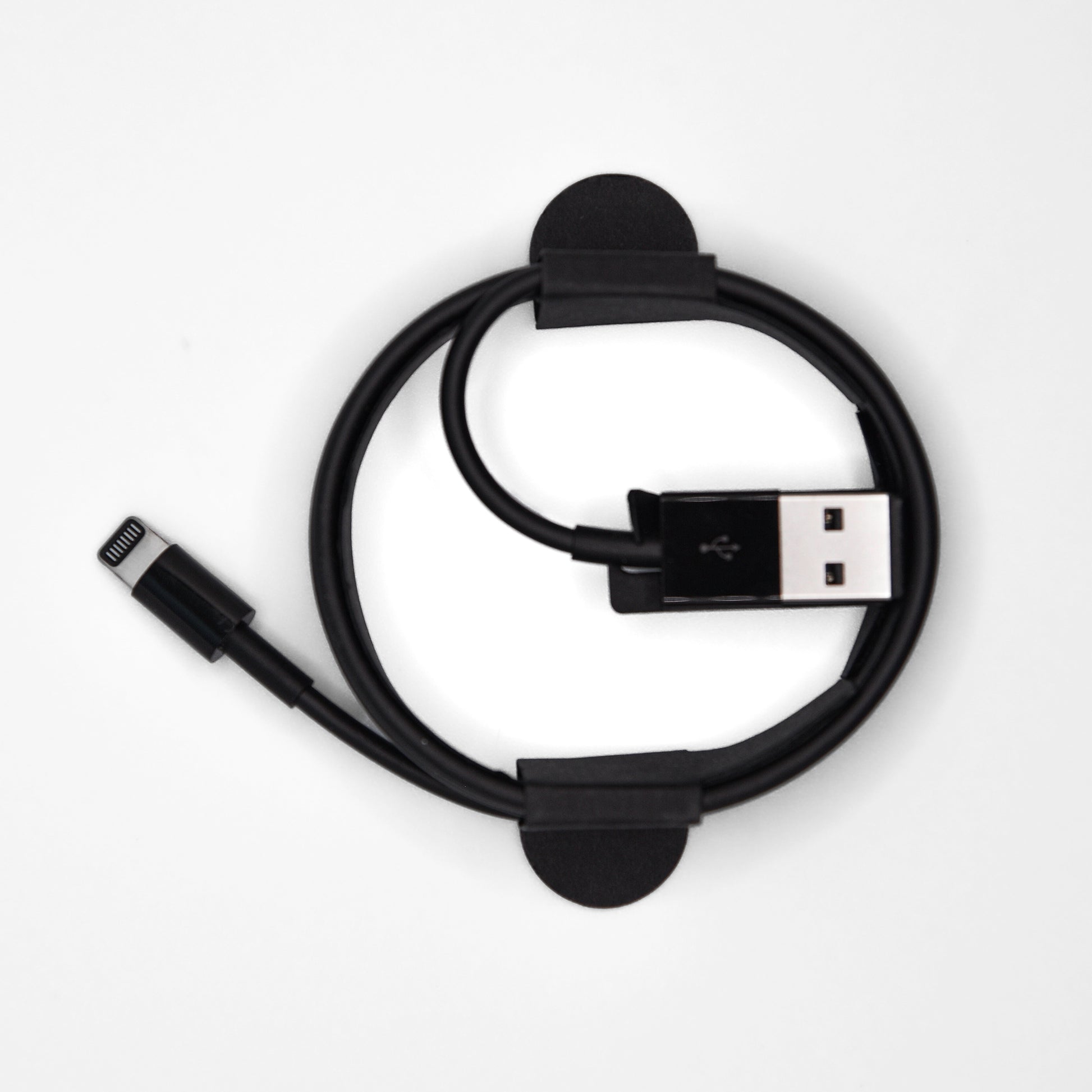 Apple Charging Cable Lightning to USB-A 1M in Black originally for Beats Headphones 