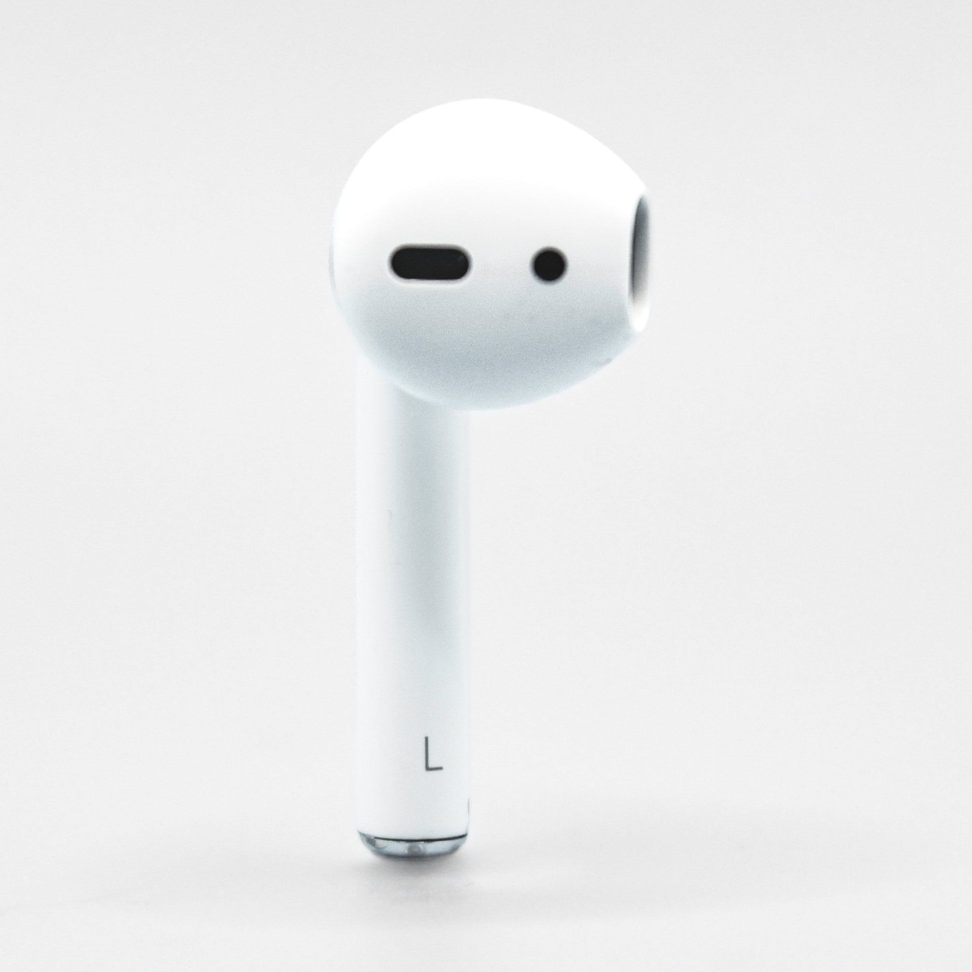 Left Replacement AirPod 1st Generation - Main Image