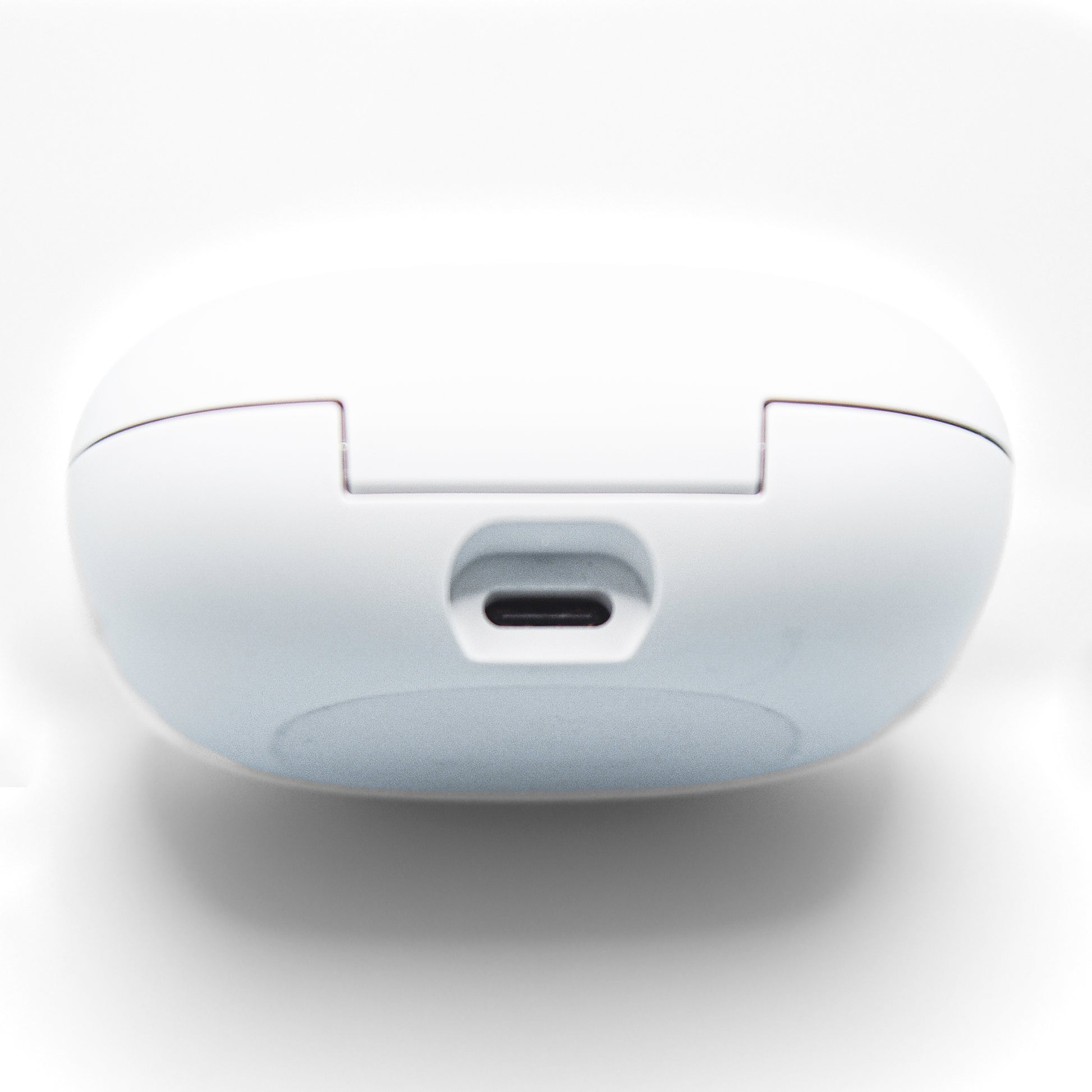 Beats Fit Pro Case in White view of the charging port 