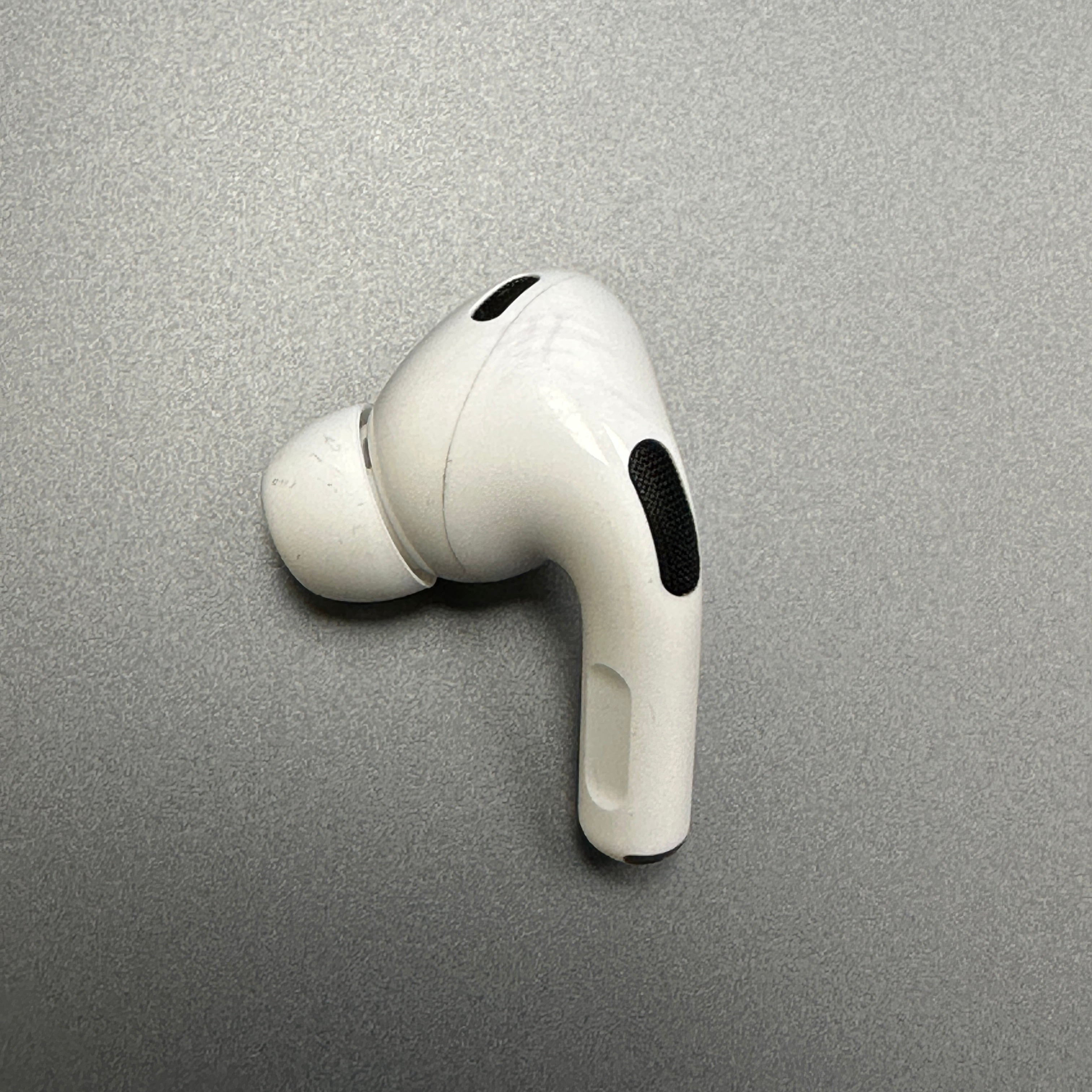 Left airpod pro 2nd good gen