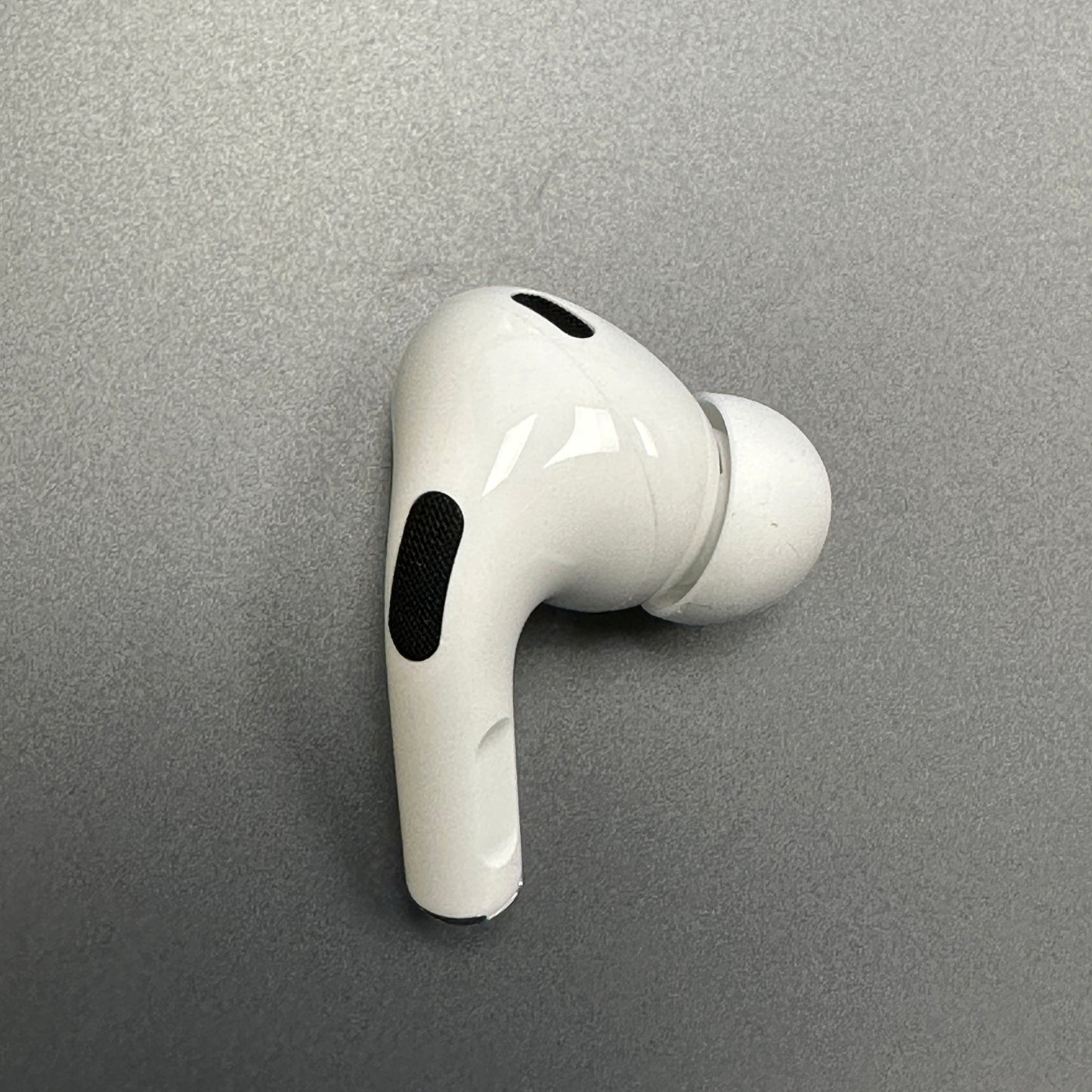 Right Replacement AirPod - AirPods Pro (2nd Generation) - Well Loved