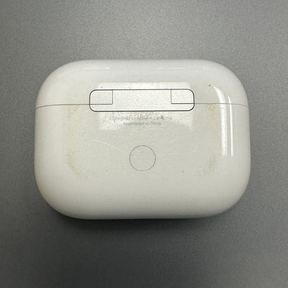 AirPods Pro Replacement Charging Case (2nd Generation) - Well Loved