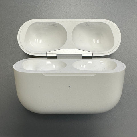 AirPods Pro Replacement Charging Case (2nd Generation) - Fair Condition