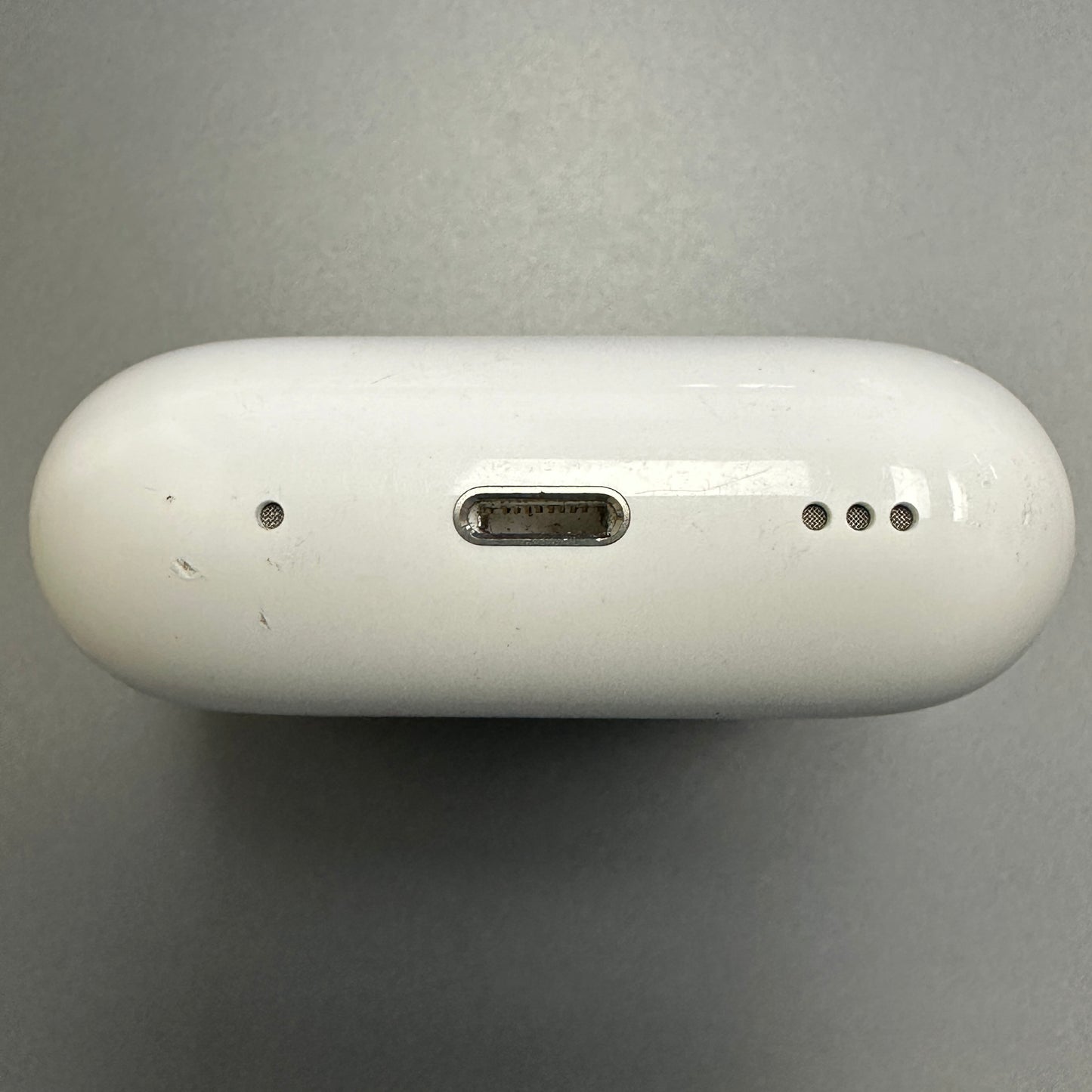 AirPods Pro Replacement Charging Case (2nd Generation) - Well Loved