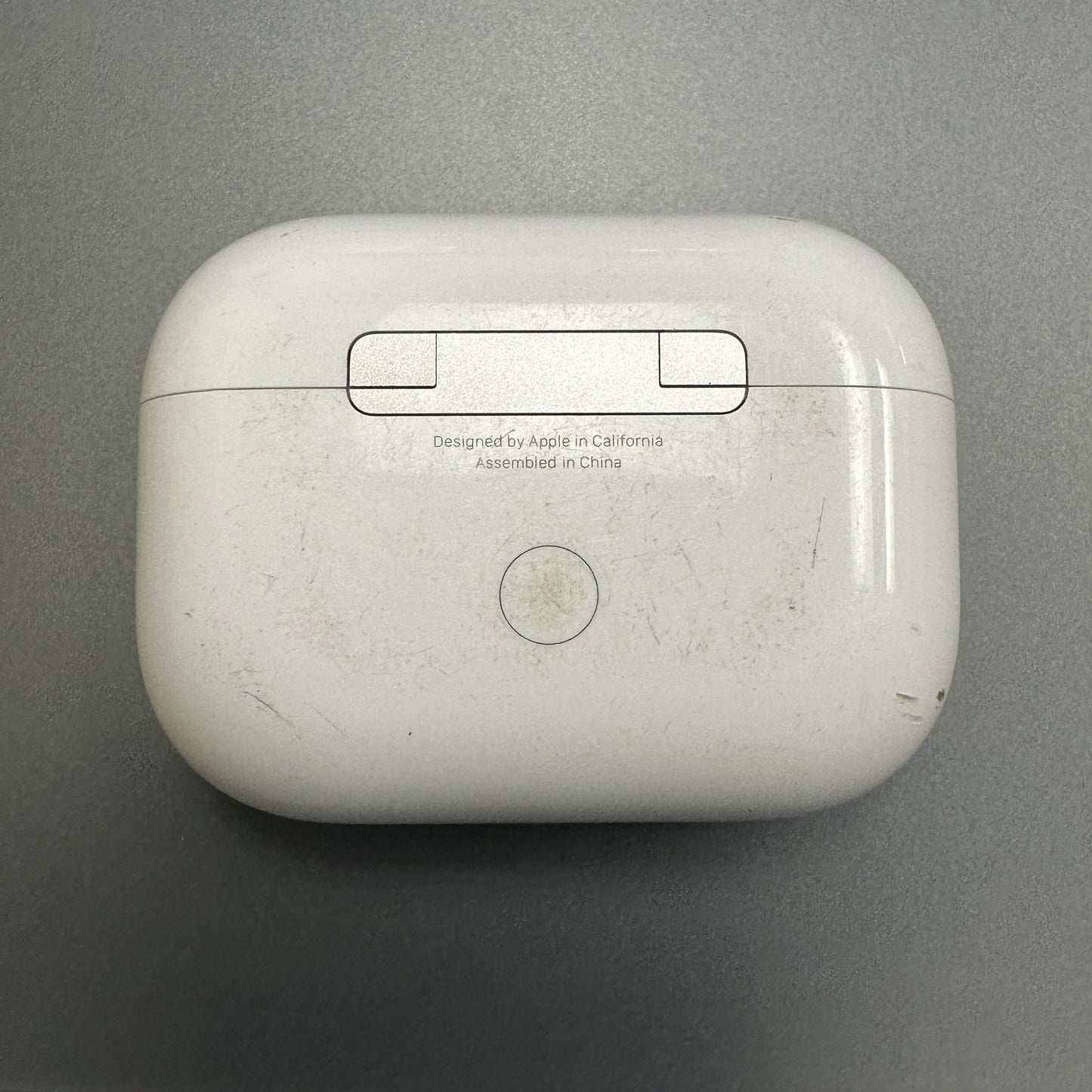 AirPods Pro Replacement Charging Case (2nd Generation) - Well Loved