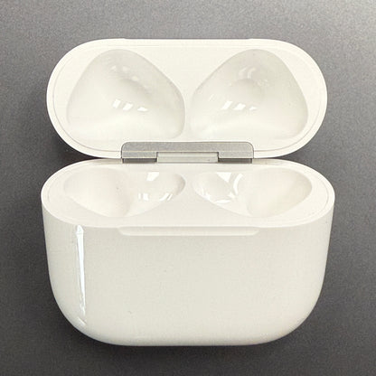 AirPods 4 Replacement Charging Case