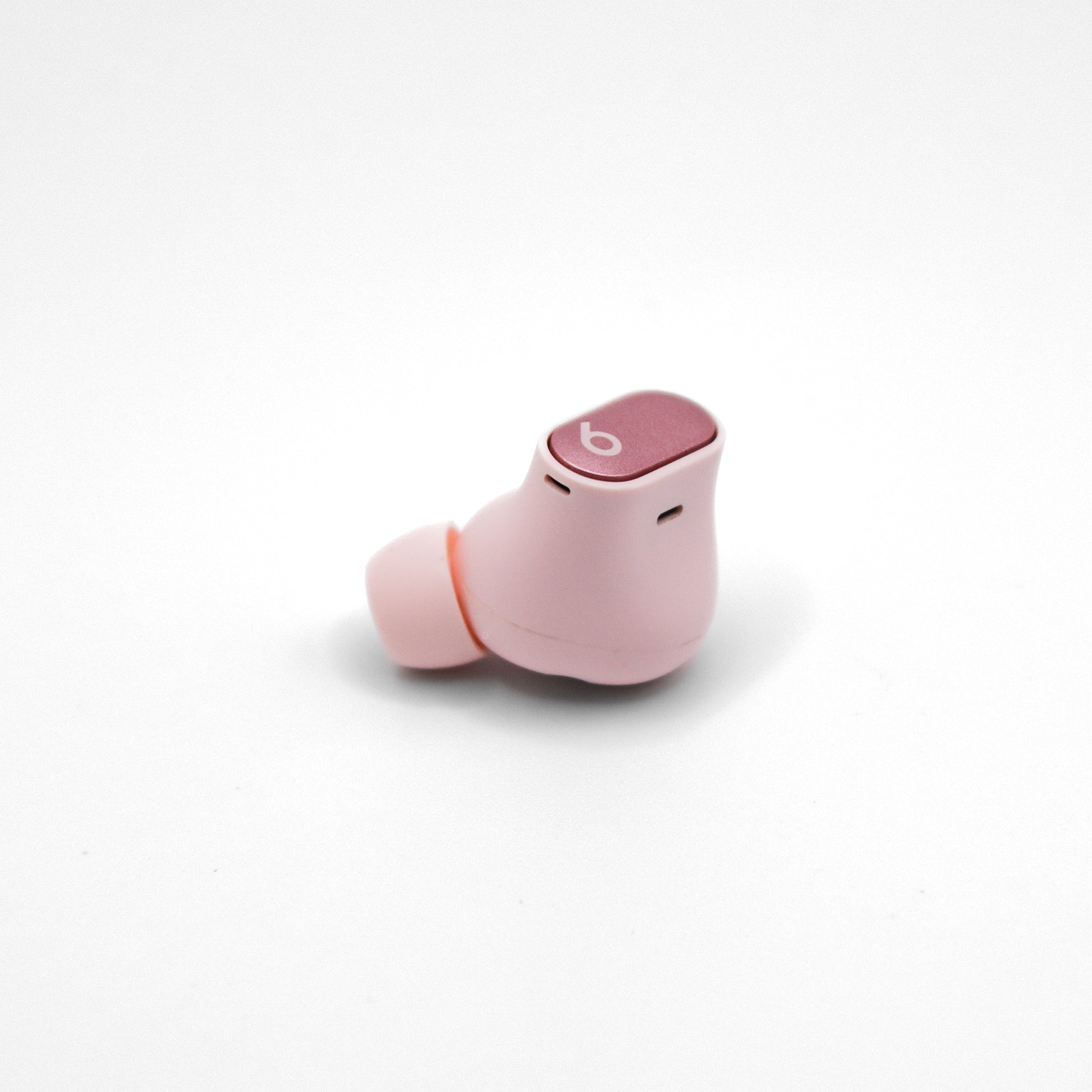 Left Beats Studio Buds+ in Cosmic Pink 