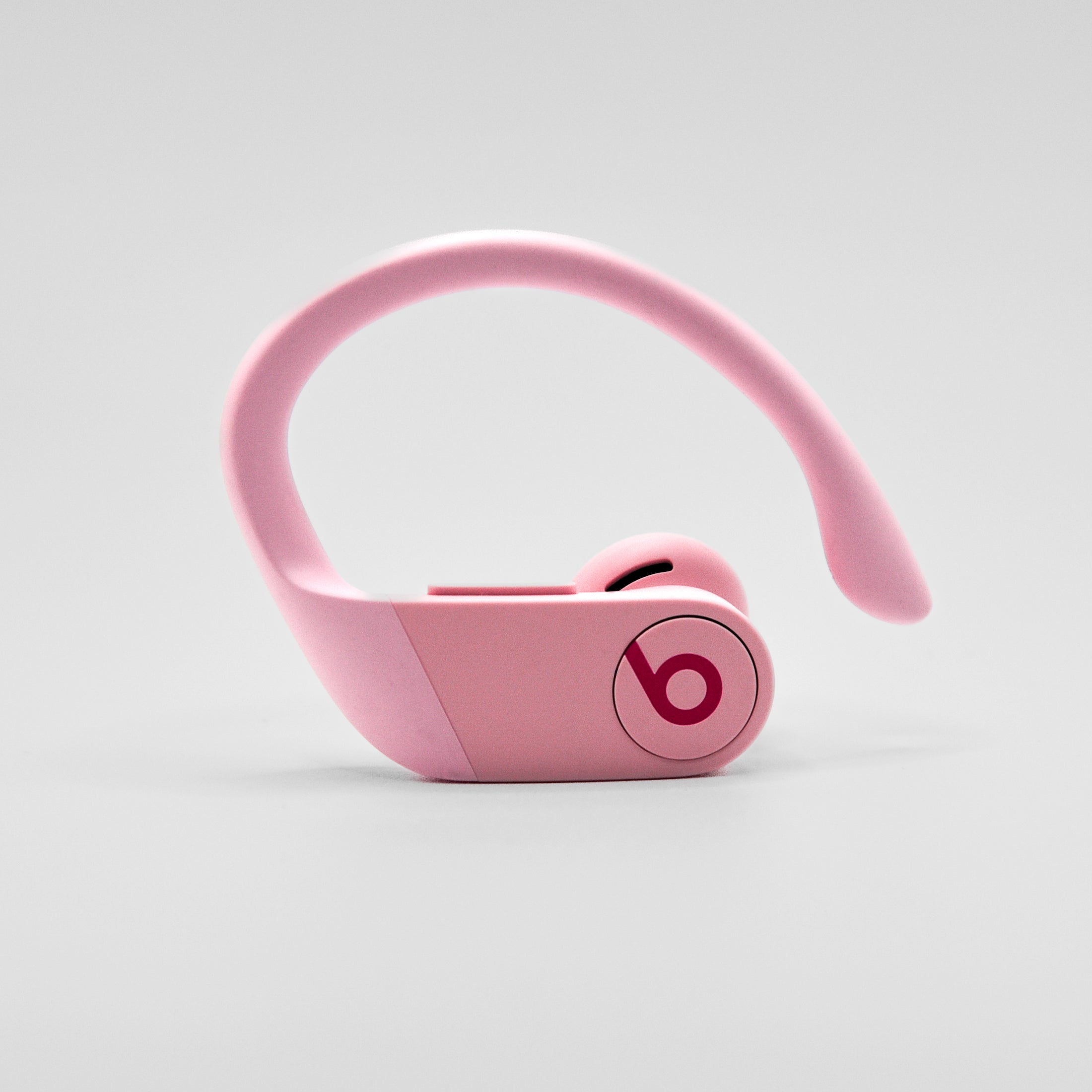 Left Powerbeats Pro Replacement – TheRightOne