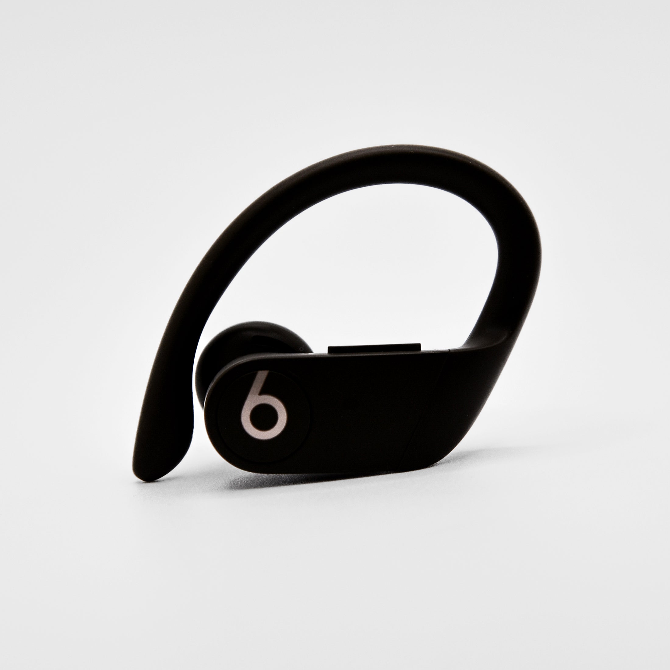 未開封Powerbeats Pro ワイヤレスイヤフォン Beats by Dr Dre - 新品同様 未開封 Beats Powerbeats Pro
