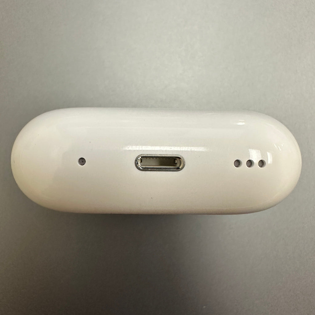 AirPods Pro Replacement Charging Case (2nd Generation) TheRightOne