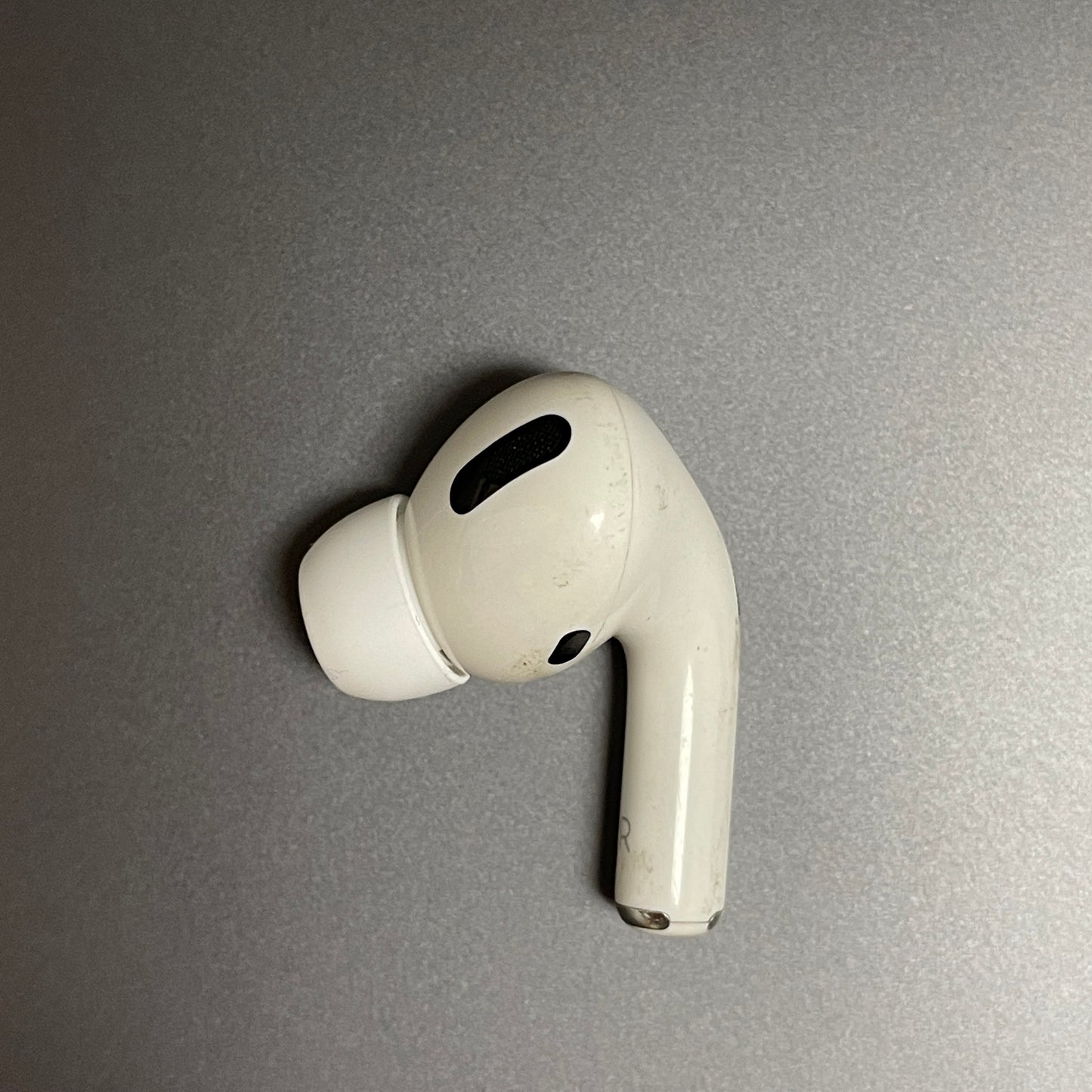 Right Replacement AirPod - Right AirPod Pro (1st Generation) - Well Loved